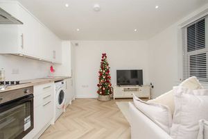 Photo 14- click for photo gallery